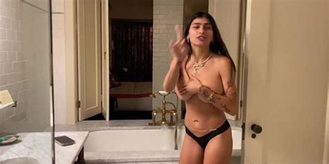 Mia Khalifa Brand New Full Nude Buthtub Shower Tnaflix