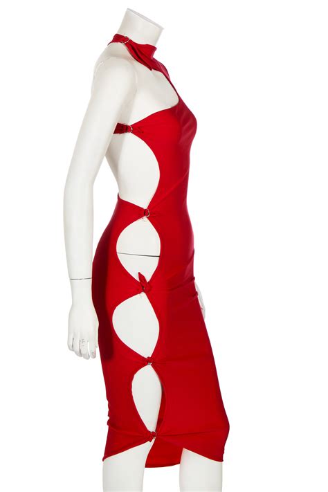 Designers found that swanky modes actually originated in London 23