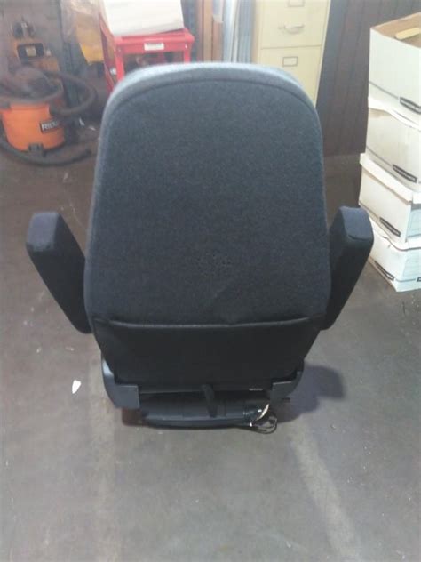 Freightliner Cascadia Seat Front Shop Parts Lkq Heavy Truck