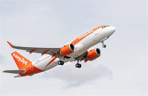 Ongoing Disruptions EasyJet Cancels 80 Flights On Sunday