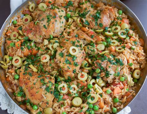 Traditional Mexican Arroz Con Pollo Recipe With Green Olives