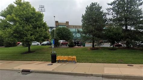 Victory Field Parking Cost for Games & Non-Game Days [2022]