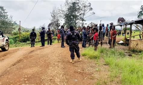 64 Dead In Tribal Clashes Violence In Papua New Guinea