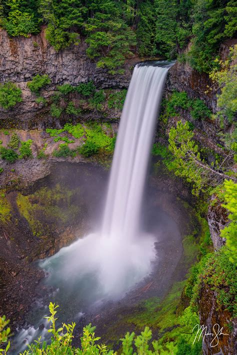 Beautiful Brandywine Falls Brandywine Falls British Columbia Canada