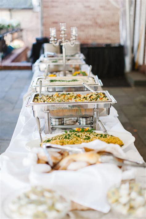 Choosing Your Wedding Food Buffet vs Plated | Drumore Estate