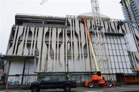 Precast Concrete Cladding Installed on New SFU Building | SkyriseVancouver