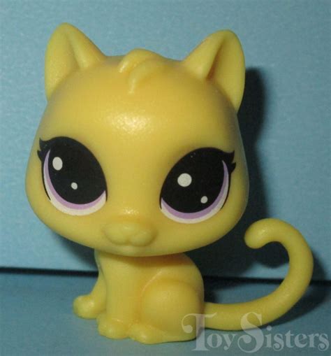 Littlest Pet Shop Mini Single Yellow Kitten Toy Sisters