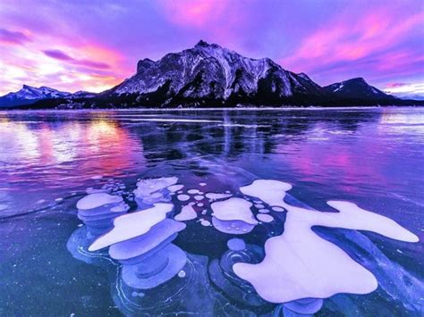 The Frozen Bubbles of Abraham Lake Are Breathtaking | Our Canada