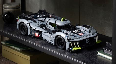 LEGO 42156 Peugeot 9X8 24H Hybrid Hypercar races into view