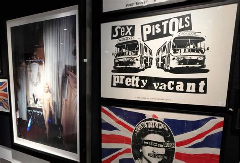 Όταν οι Sex Pistols προκάλεσαν την οργή της κοινής γνώμης στη Βρετανία Το Κουτί της Πανδώρας