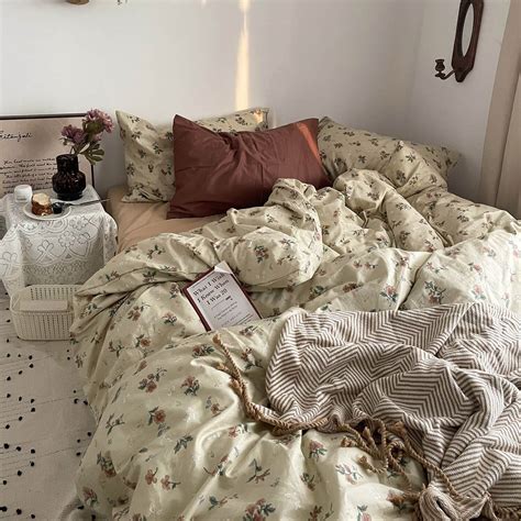 Old Fashioned Floral Bedding Set Vintage Aesthetic Bedding Roomtery