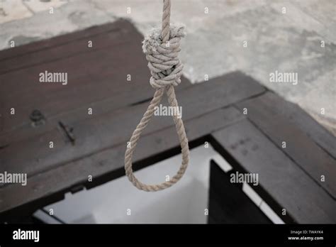 Noose Gallows High Resolution Stock Photography And Images Alamy