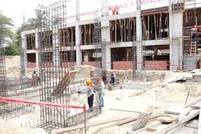 Piura Construcci N De Colegio Selmira De Varona Contin A Superando