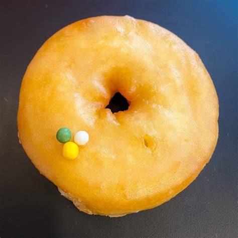 Le Donut De La Semaine Glazed Th Vert Citron Vert Hello Brooklyn