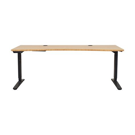 UPLIFT V2 Standing Desk | 32% Off | Kaiyo