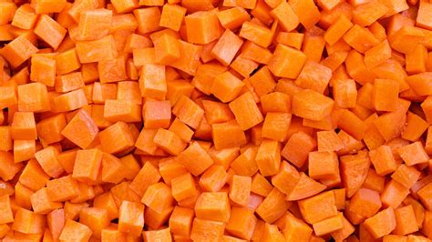 Tomra B Carrots Cubes Sorting Now Tomra Video Site Tomras