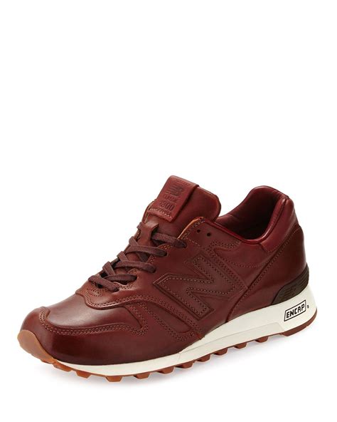 De 25+ bedste idéer inden for Brown leather sneakers på Pinterest