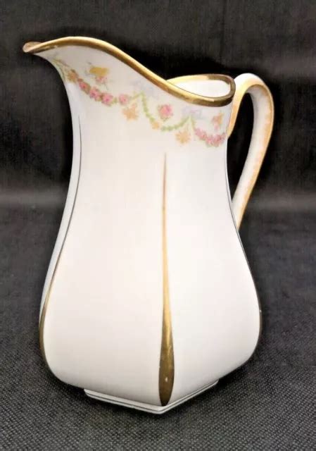 BEL ANCIEN PICHET cruche porcelaine de Limoges UC décor nœuds