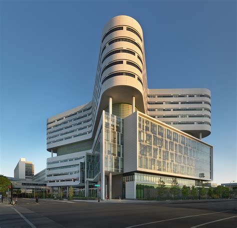 Gallery of New Hospital Tower Rush University Medical Center / Perkins+Will - 16