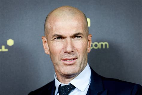 Jornal francês coloca Zidane na mira da Seleção Brasileira