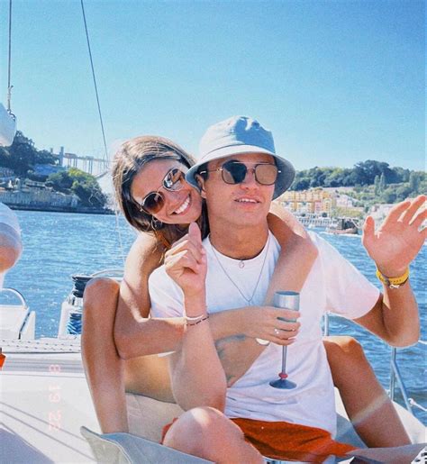 Landonorris Cute Couples Goals Couple Goals Formula 1 Car Racing