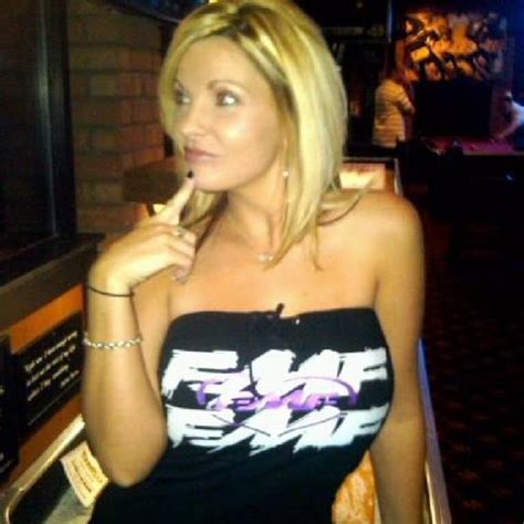 KUPD Milf Contest 2015 Pictures 50 Images