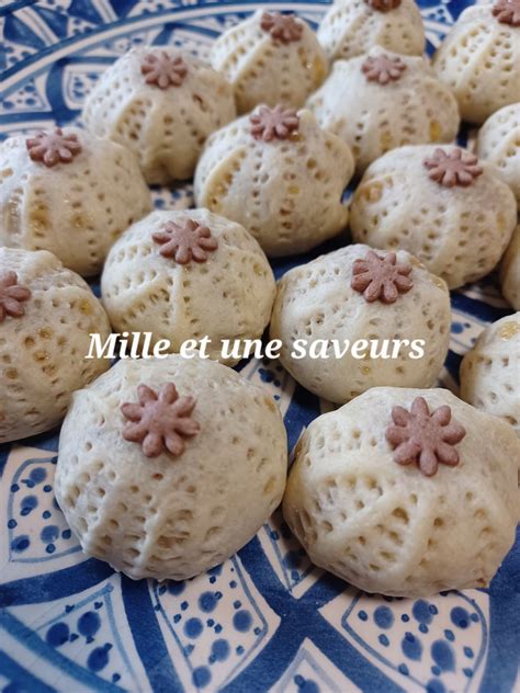 Petite Boule Aux Amandes Mille Et Une Saveurs Dans Ma Cuisine