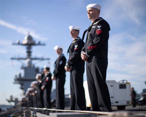 Dvids Images Uss Gerald R Ford Pulls Into Oslo Norway [image 9 Of 14]