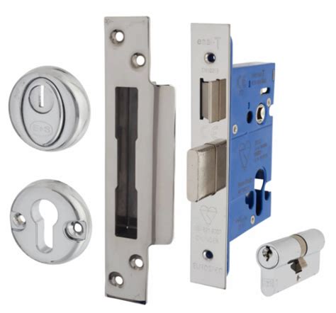 Era 3 Lever Sashlock 64mm Case 44mm Backset Polished Chrome Veneered Doors