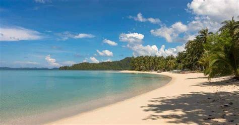 Arrestan Y Multan A Una Mujer Por Usar Una Bikini En Filipinas