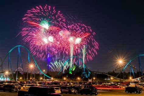 Wonderland celebrates Canada Day with circus, lumberjacks, fireworks ...