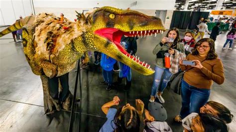 Dinosaurs Come Alive At Anaheim Convention Center This Weekend With Jurassic Quest Orange