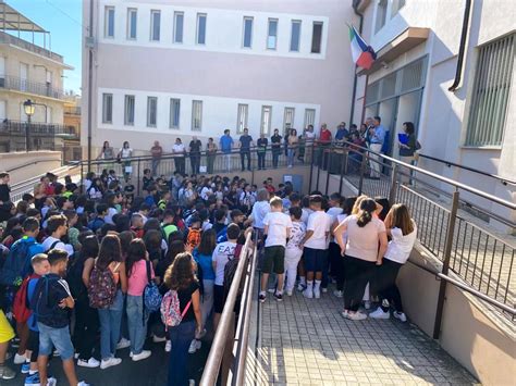 Primo Giorno Di Scuola Per Gli Alunni Delle Scuole Di Canicattini Bagni