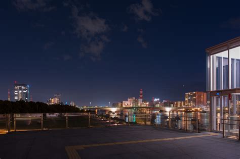 朱鷺メッセ エスプラナード（新潟県新潟市中央区）の夜景写真 こよなく夜景を愛する人へ