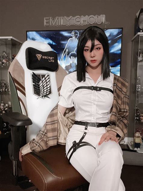 Emily Ghoul (Emily Mei) on Twitter: " GIVEAWAY Head over to my IG to