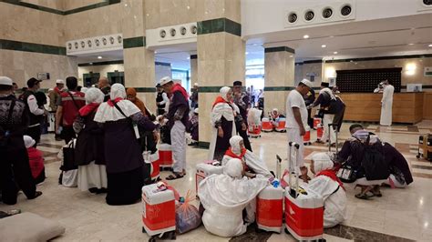 Garuda Lagi Lagi Delay Jemaah Haji Terlantar Di Bandara AMAA Madinah