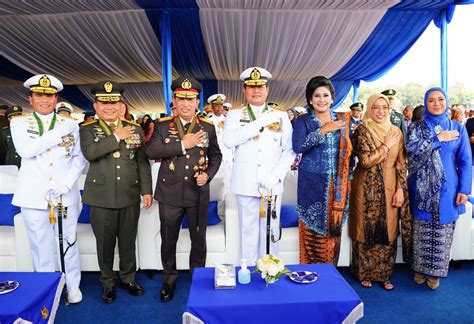 Hadiri Hut Ke Tni Au Kapolri Semakin Jaya Pertahankan Kedaulatan