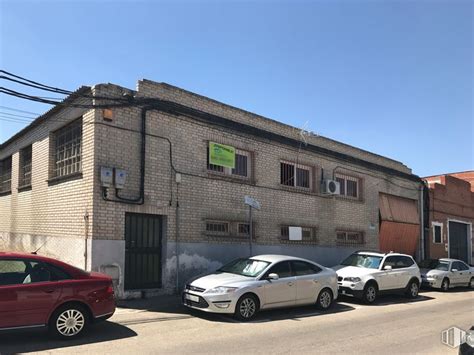 Venta de naves Calle Antonio Gaudí 10 Fuenlabrada Madrid Belbex