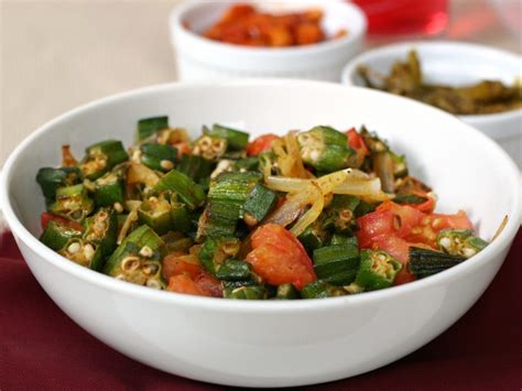 Indian Guyanese Style Fried Okra With Tomatoes And Onions Recipe Bhindi