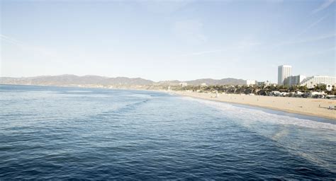 A Locals Guide To Santa Monica Expedia Au Stories