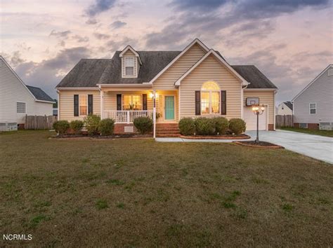 Winterville Real Estate Winterville Nc Homes For Sale Zillow