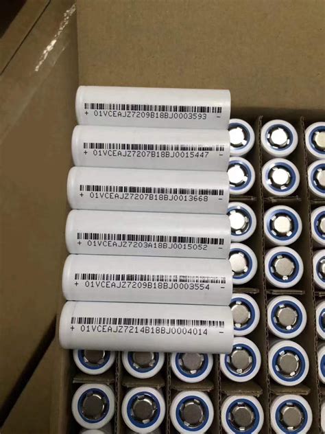 Buy 3200mah 18650 Li Ion Battery 3 7v Dlg Inr18650 Rechargeable