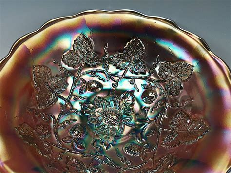 Antique Millersburg Radium Amethyst Blackberry Wreath Carnival Glass Bowl Circa 1910 11 Made