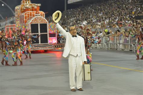 Mocidade Alegre Bicampe Do Carnaval De S O Paulo Sugest O De Pauta