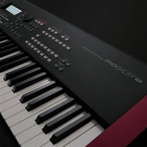 Yamaha MOXF8 MOXF 8 Synthesizer Keyboard 88 Keys Black With Initial