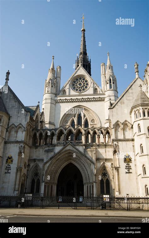 Royal Courts Of Justice Stock Photo Alamy