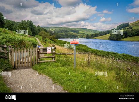 07.08.2023 Ladybower Reservoir, derbyshire, UK. Ladybower Reservoir is ...