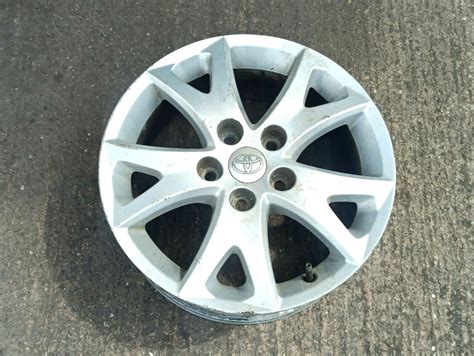 Toyota Corolla 16 Inch Alloy Wheel 612jx16chet45 Cars And Bits