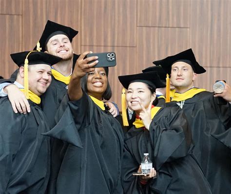 Neomed Celebrates Nearly New Graduates At Commencement Ceremony