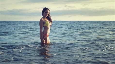 Wallpaper Women Portrait Sea Shore Beach Coast Horizon Wet